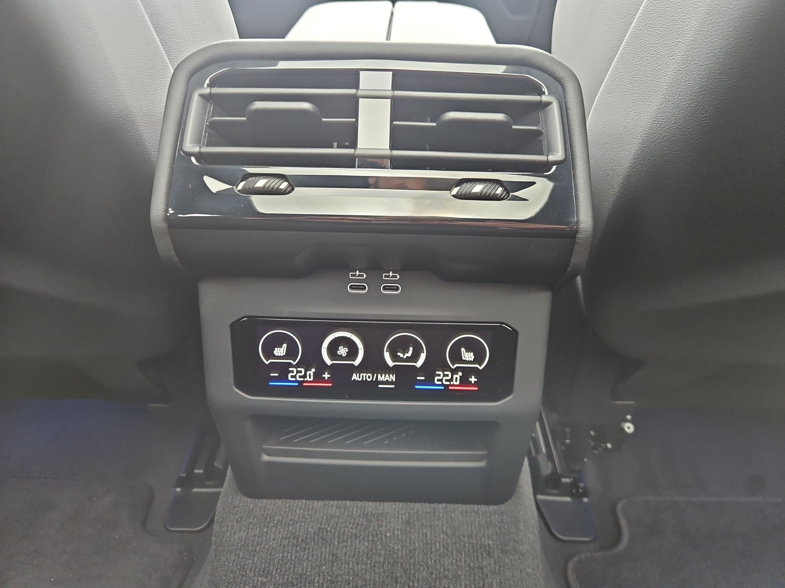 BMW M5 xDrive Touring - 20