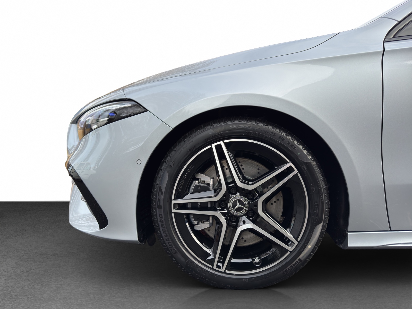 MERCEDES-BENZ A 250 4Matic 8G-DCT - 22