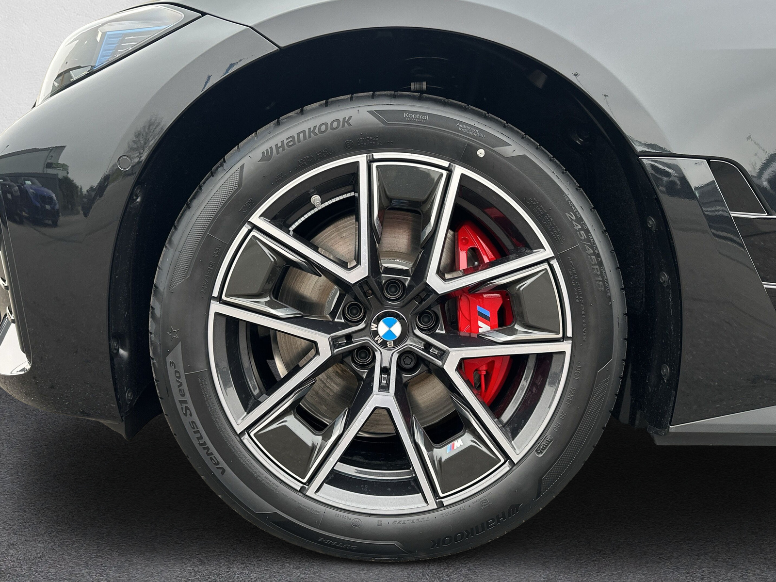 BMW i4 xDrive 40 M Sport Pro - 9