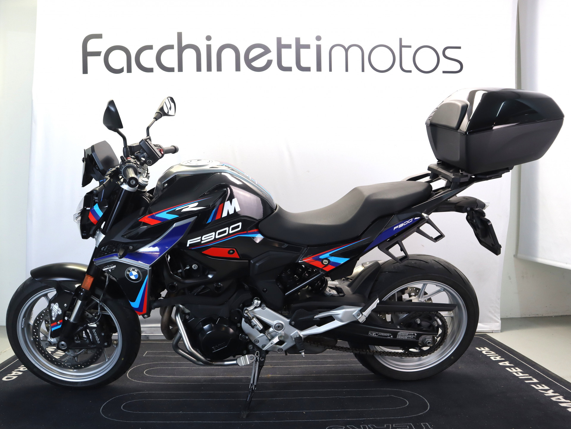 BMW F 900 R - 2