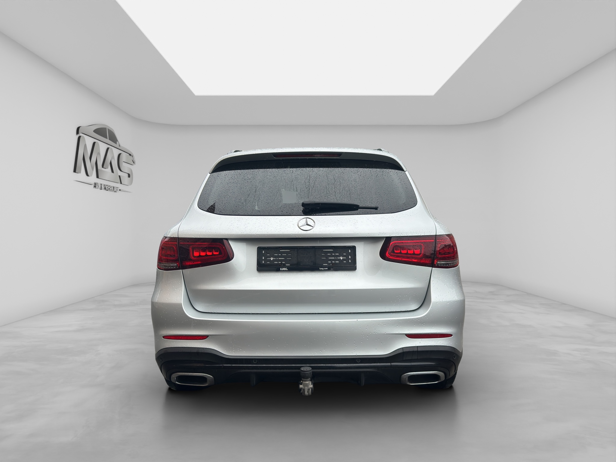 MERCEDES-BENZ GLC 220 4