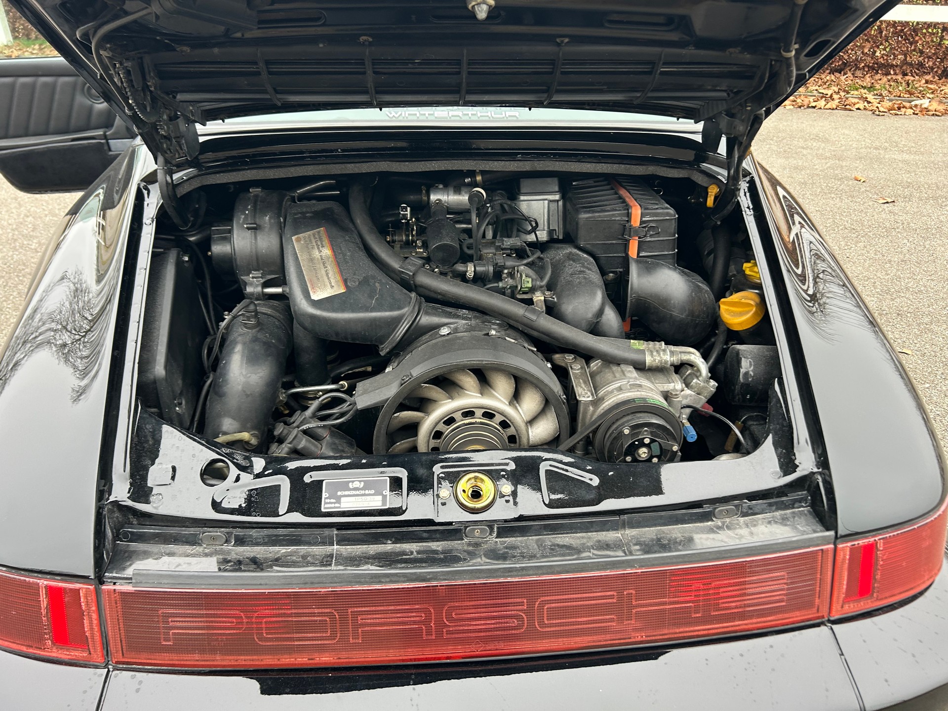 PORSCHE 911 Carrera 2 Targa - 13