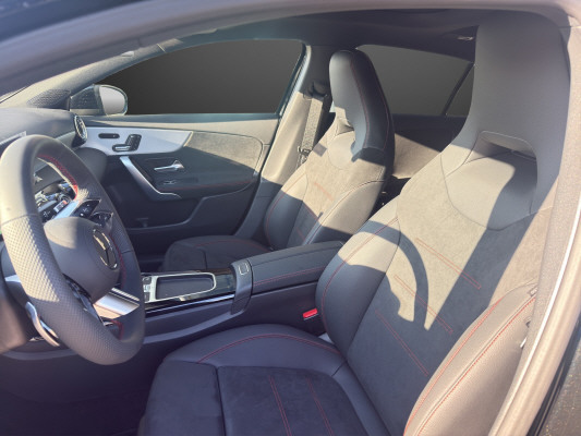 MERCEDES-BENZ A 250 e EQ Star 8G-DCT - 7