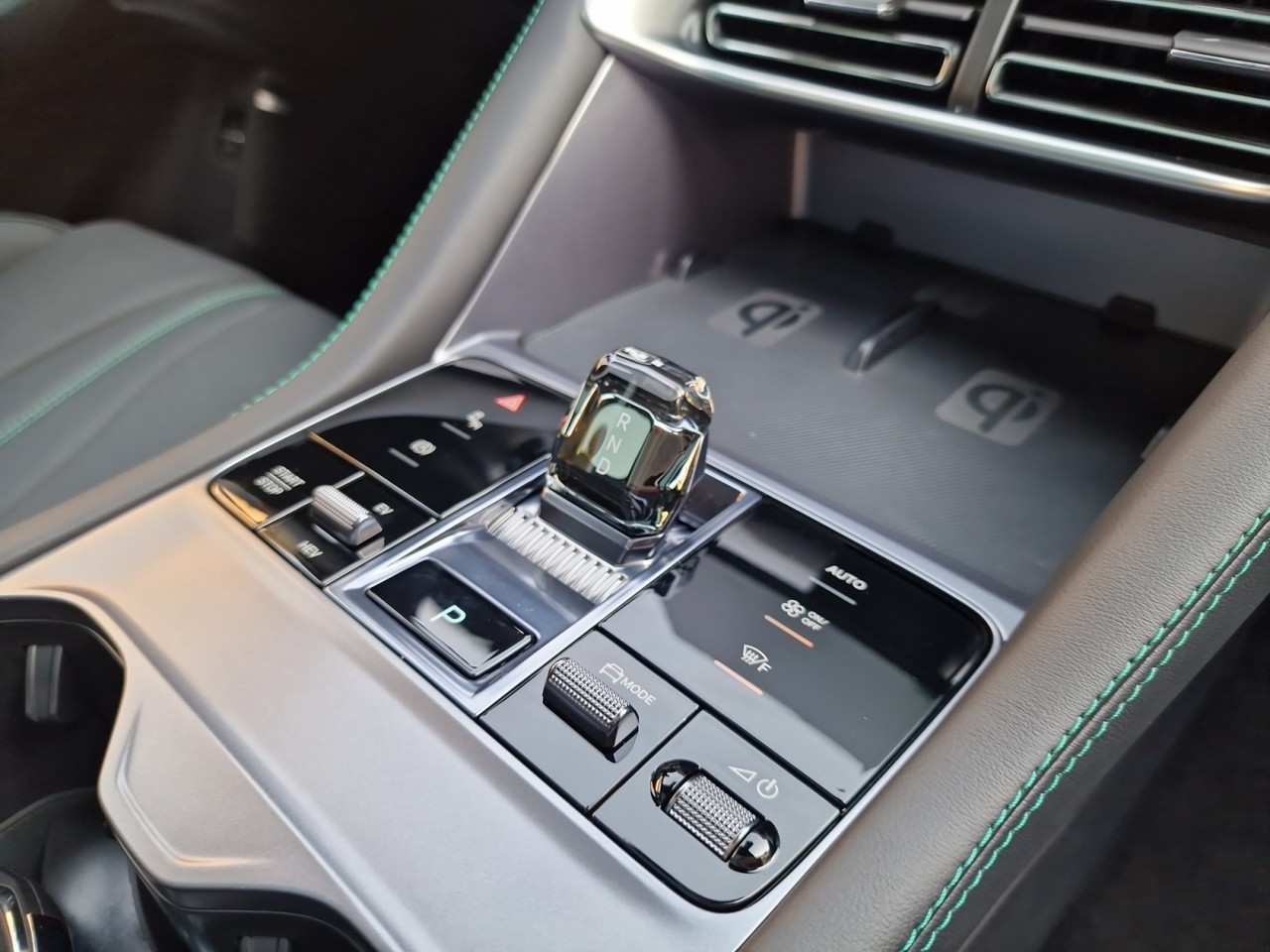 byd Gallery 25