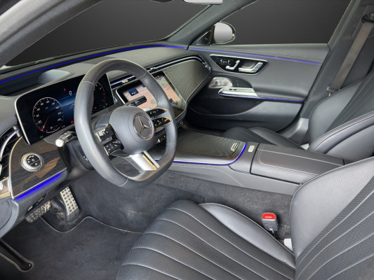 MERCEDES-BENZ E 200 9G-Tronic 4Matic - 6