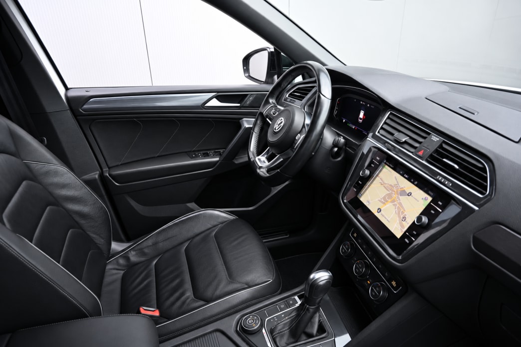 VW Tiguan Allspace 2.0 TDI R-Line Highline 4Motion DSG - 7