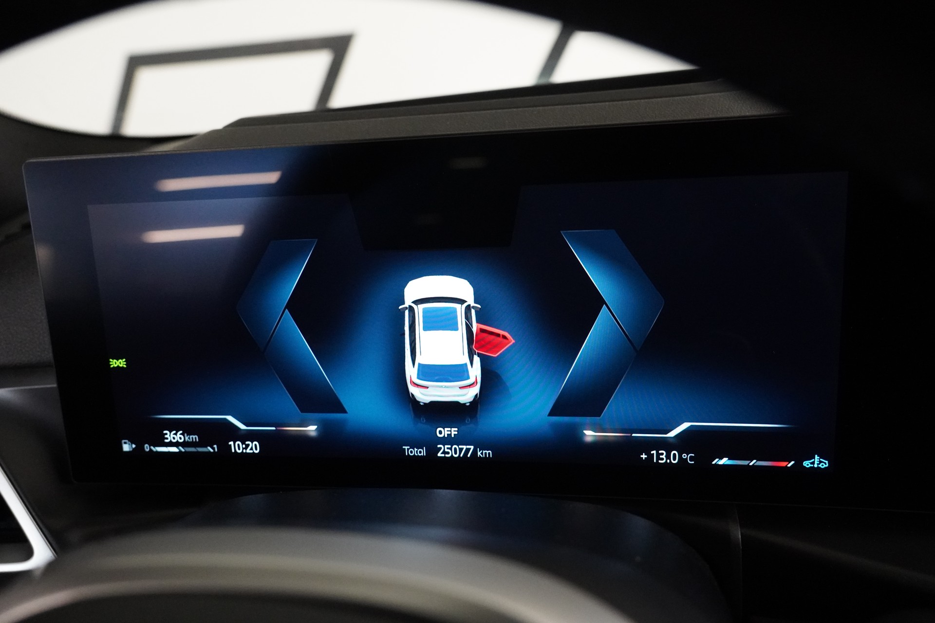 BMW 320d xDrive 48V Touring Steptronic M Sport - 22