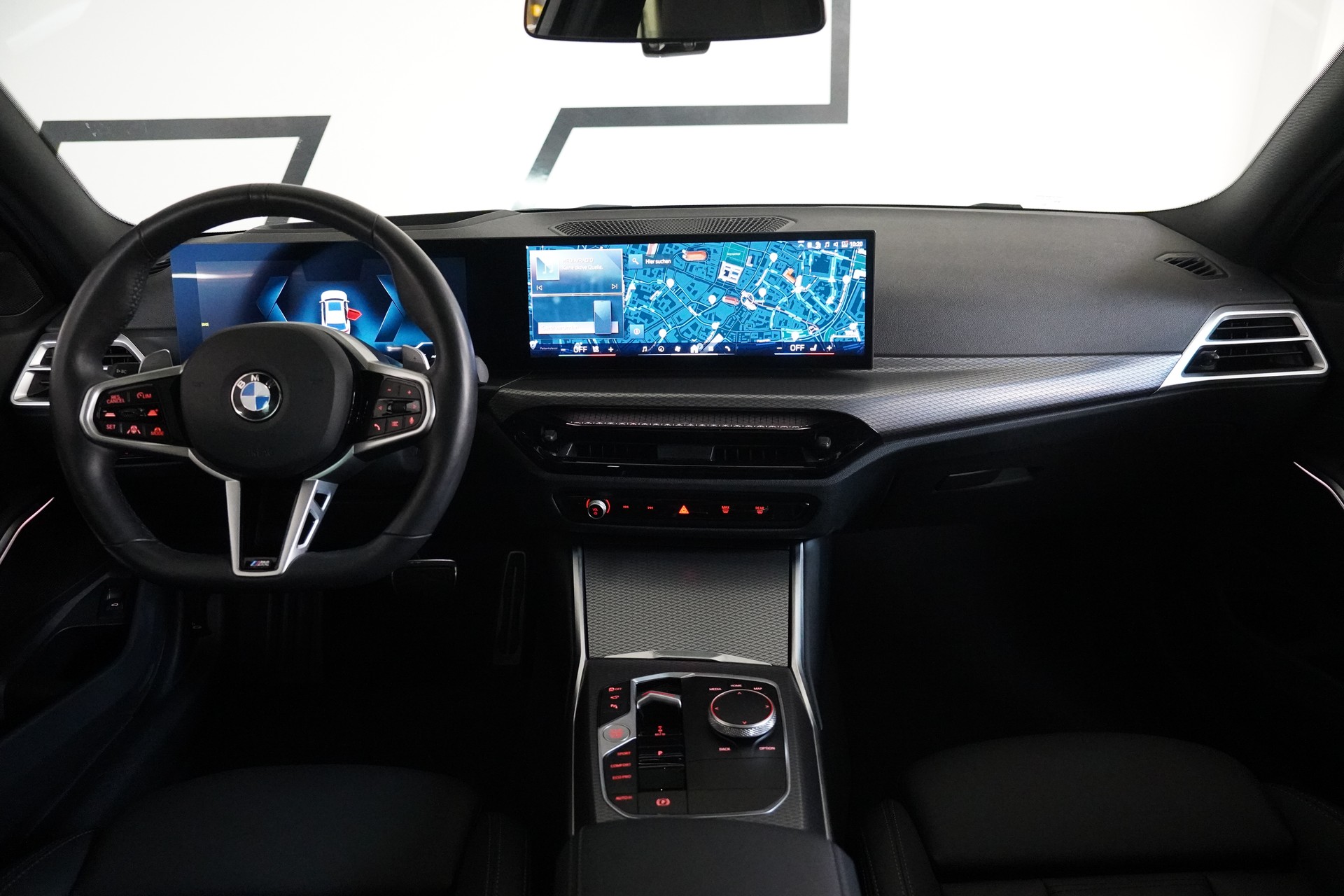 BMW 320d xDrive 48V Touring Steptronic M Sport - 18