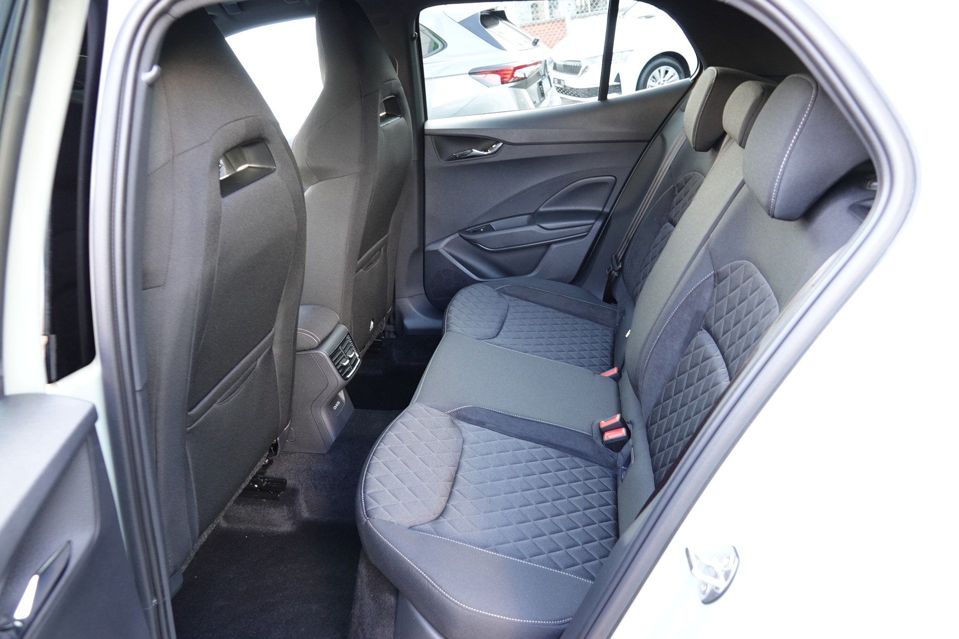 SKODA Fabia 1.0 TSI Dynamic DSG - 15