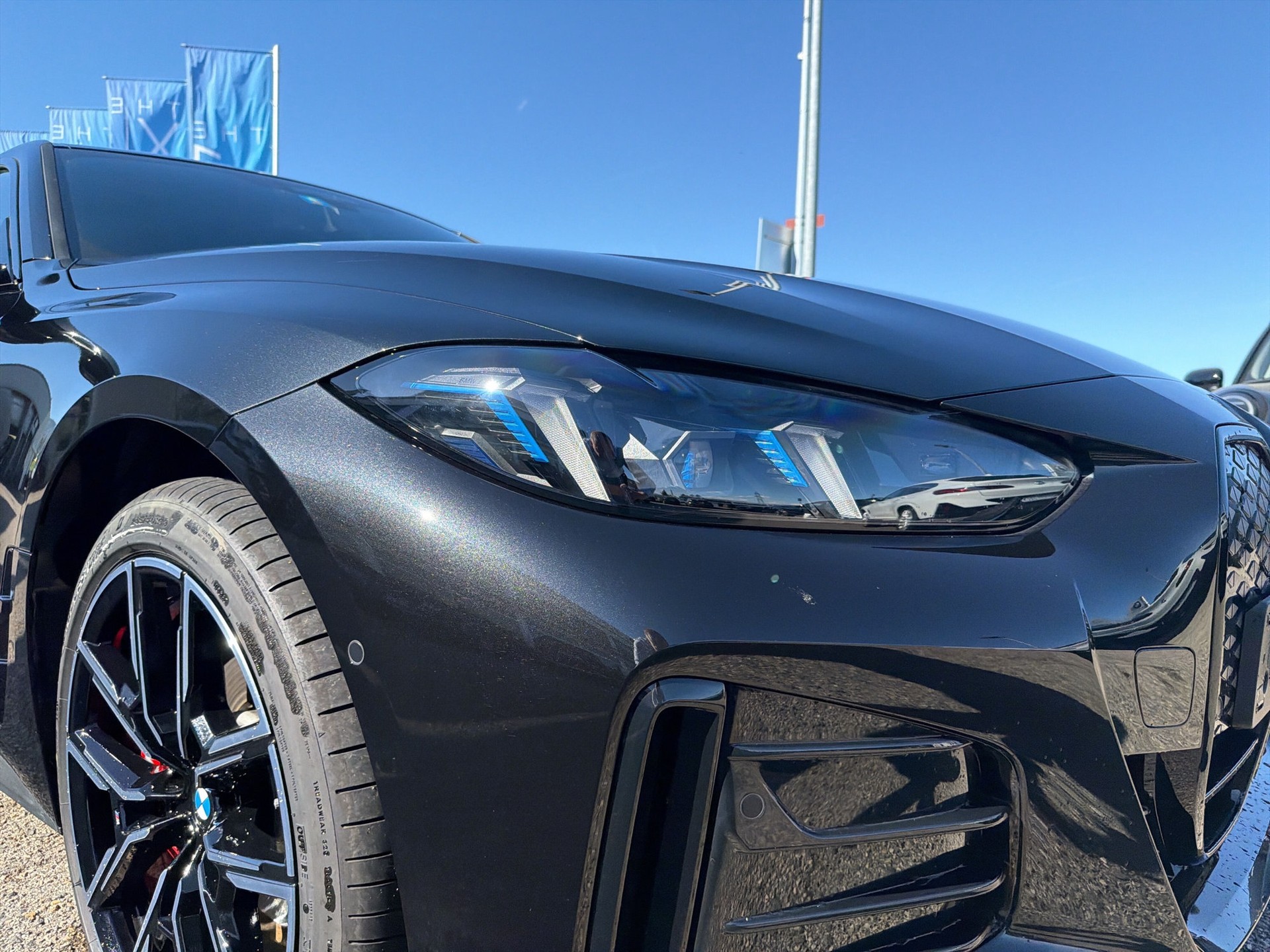 BMW i4 xDrive 40 M Sport Pro - 14