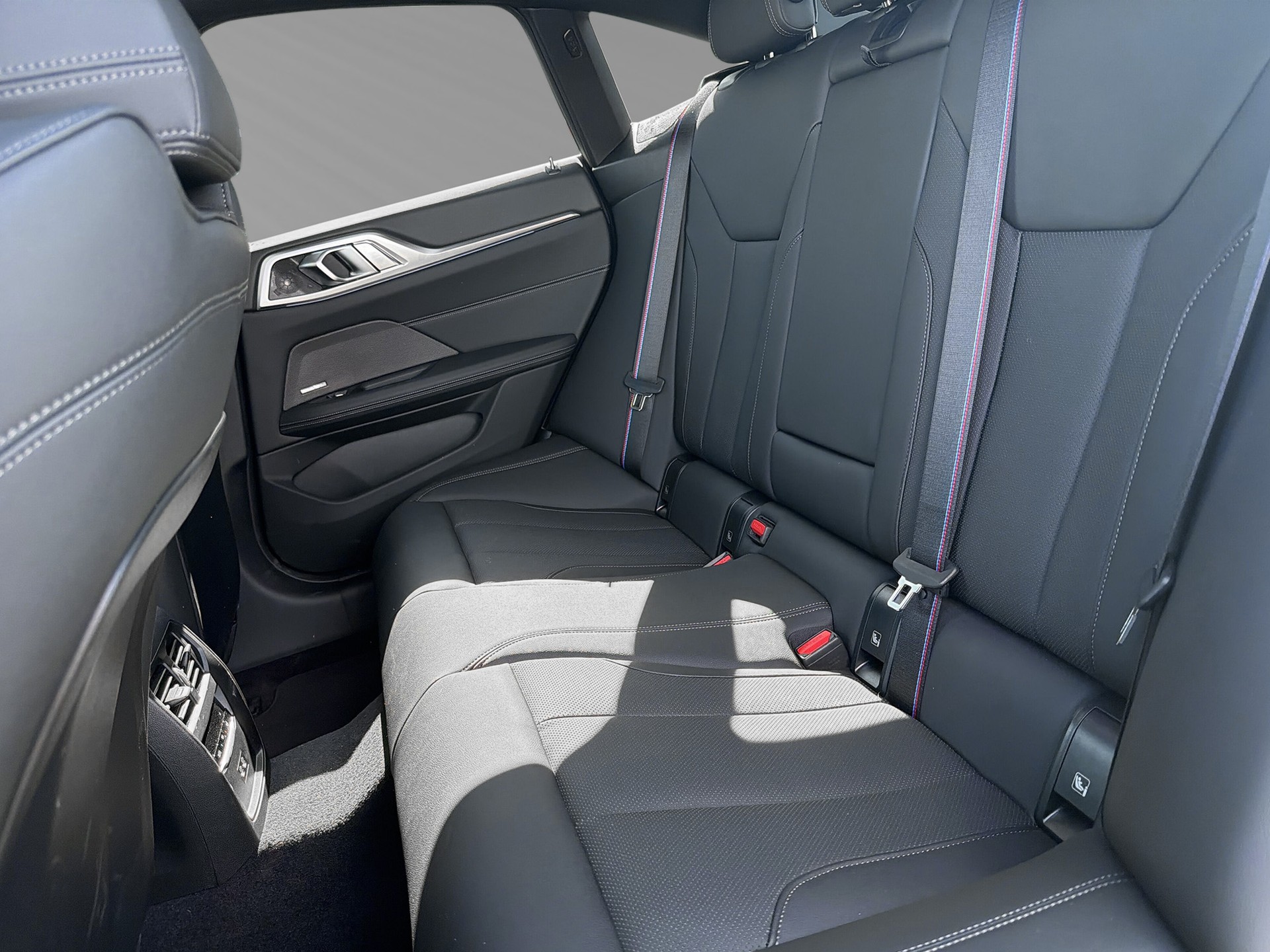 BMW i4 xDrive 40 M Sport Pro - 6
