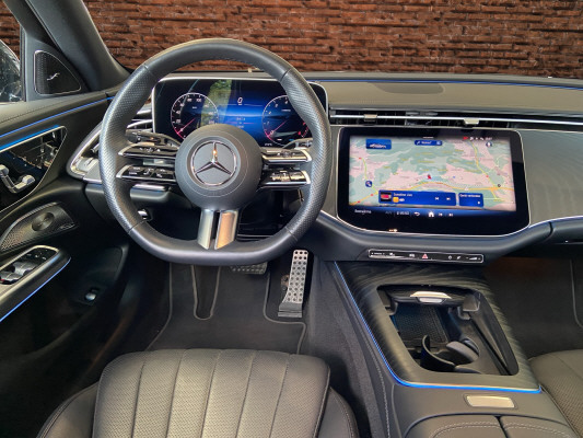 MERCEDES-BENZ E 200 9G-Tronic 4Matic - 11
