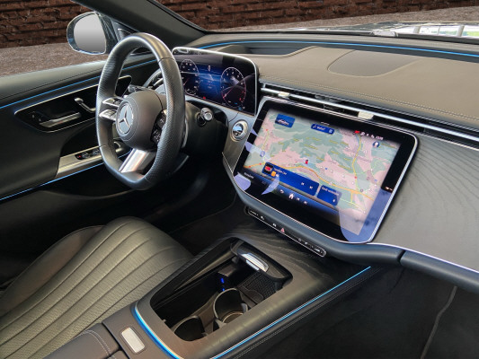 MERCEDES-BENZ E 200 9G-Tronic 4Matic - 15