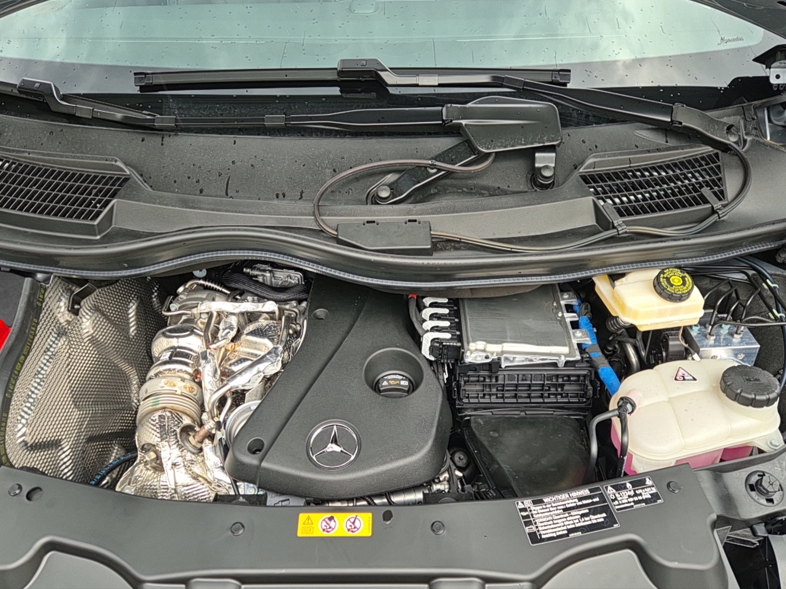 MERCEDES-BENZ V 300 d lang Swiss 9G-T - 21