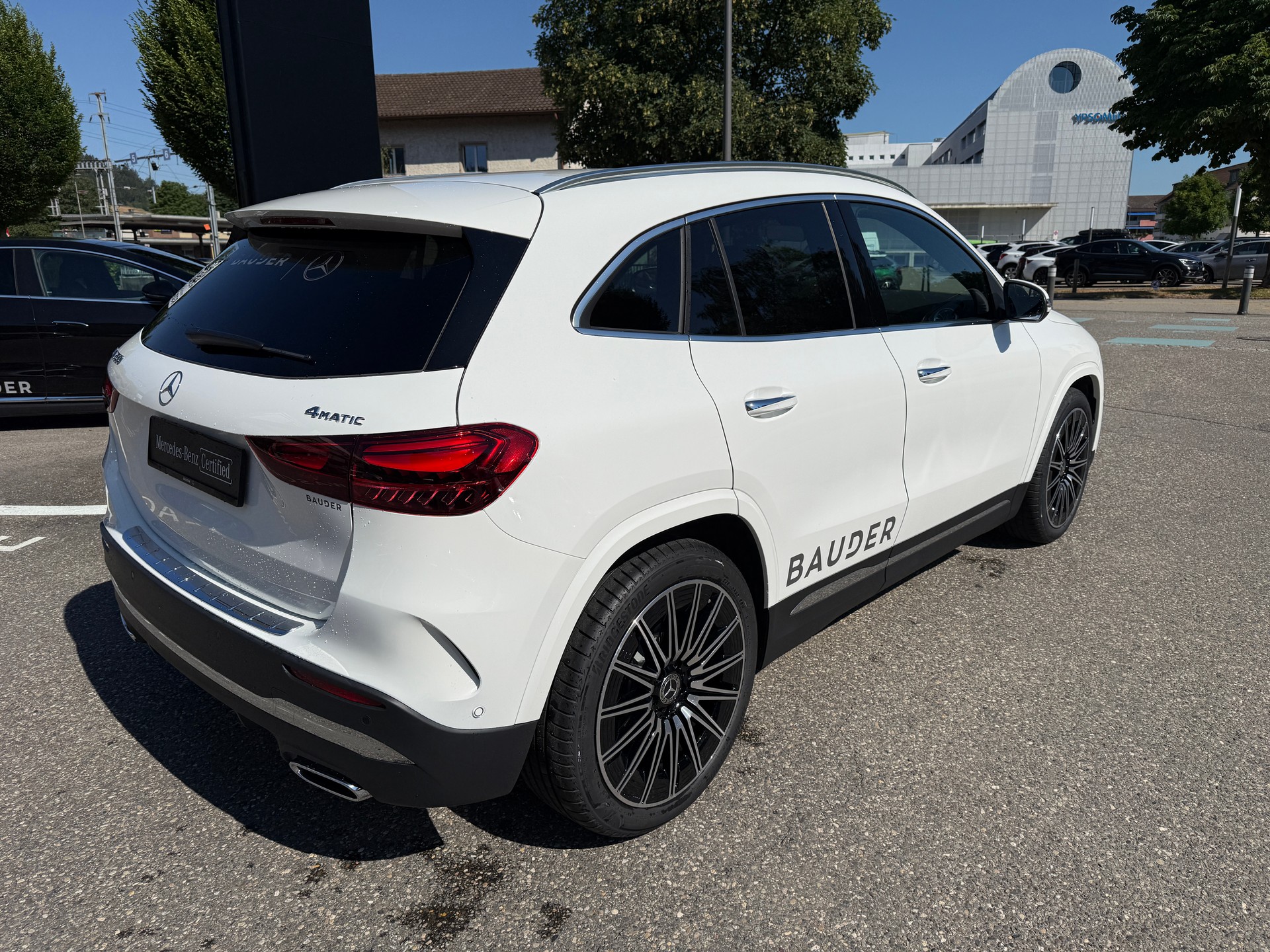 MERCEDES-BENZ GLA 250 Swiss Star AMG Line 4matic - 9