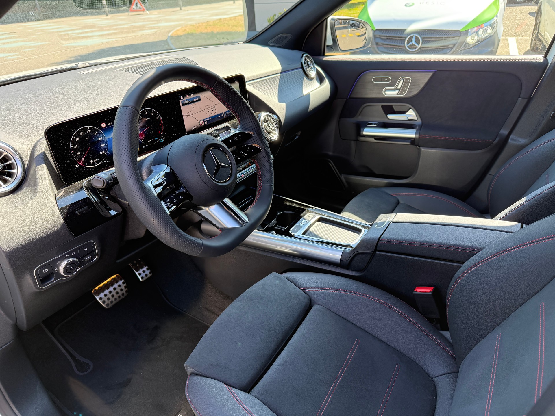 MERCEDES-BENZ GLA 250 Swiss Star AMG Line 4matic - 4
