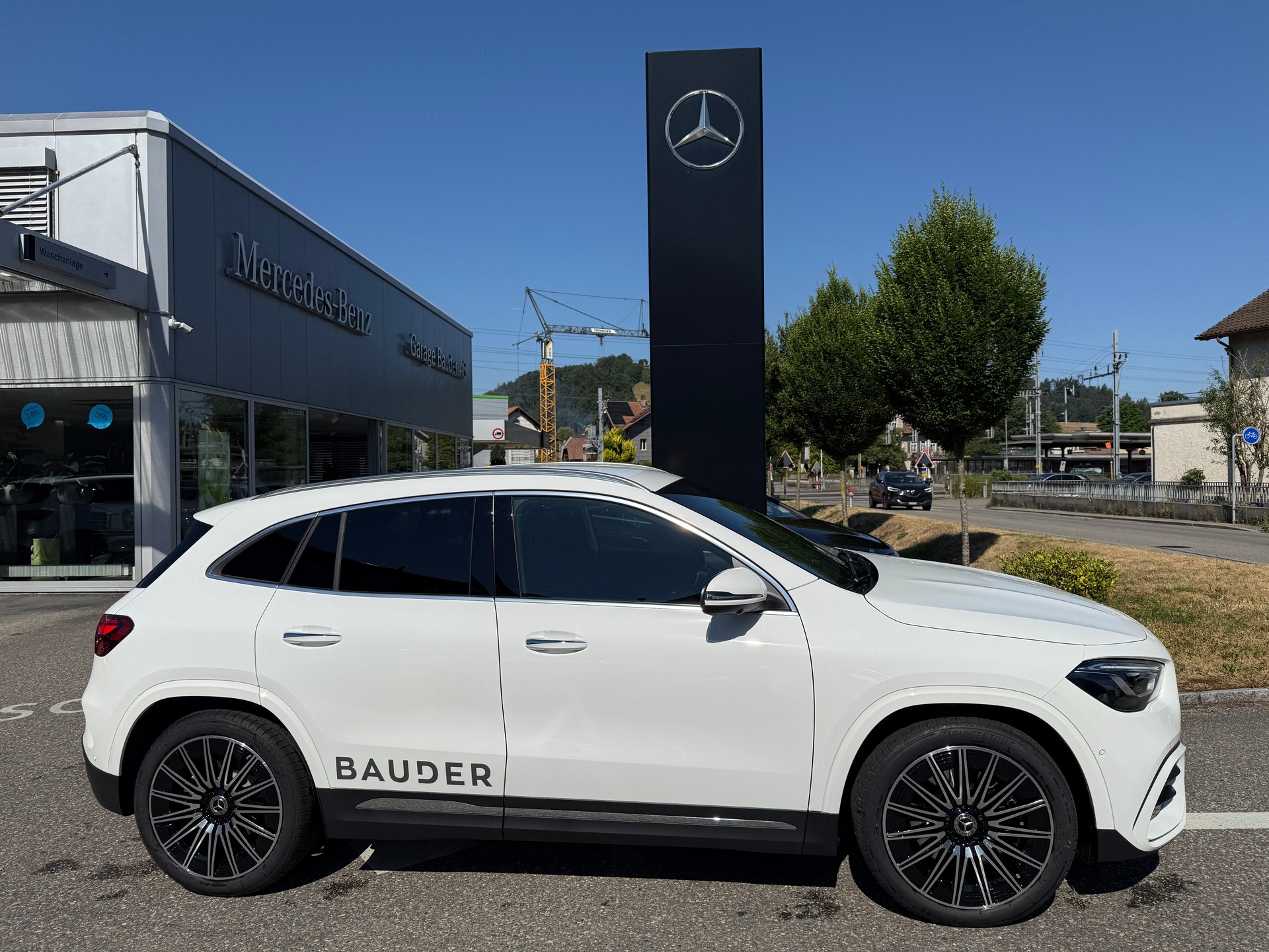 MERCEDES-BENZ GLA 250 Swiss Star AMG Line 4matic - 10