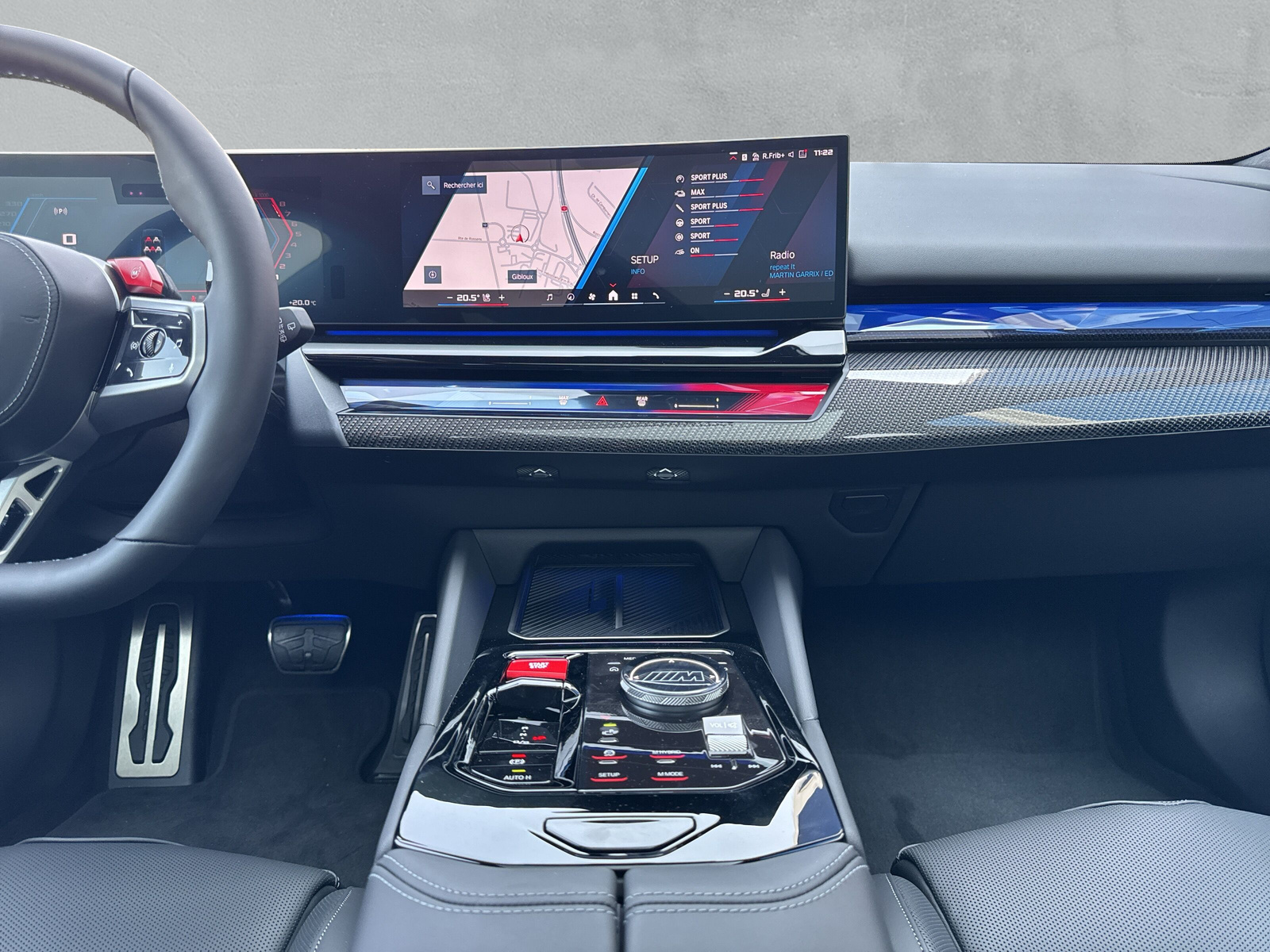 BMW M5 xDrive Touring - 18