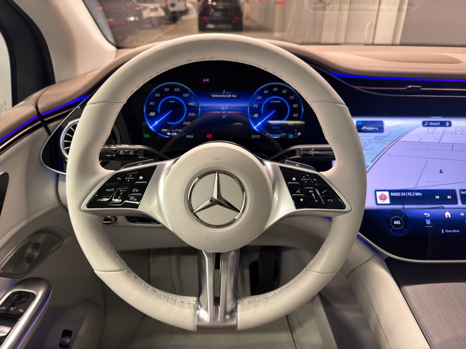 MERCEDES-BENZ EQE 500 Excellence AMG Line - 16
