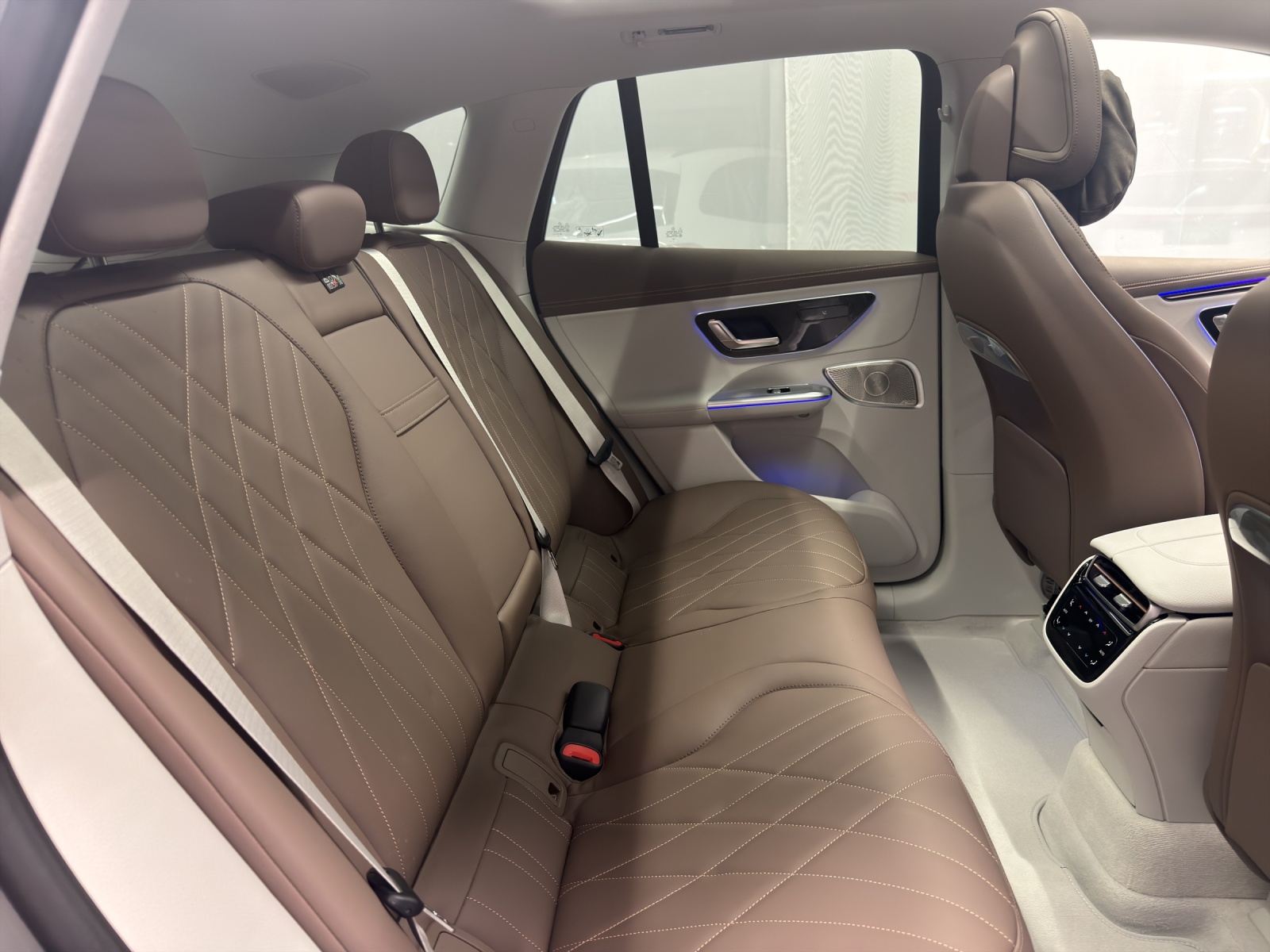 MERCEDES-BENZ EQE 500 Excellence AMG Line - 10