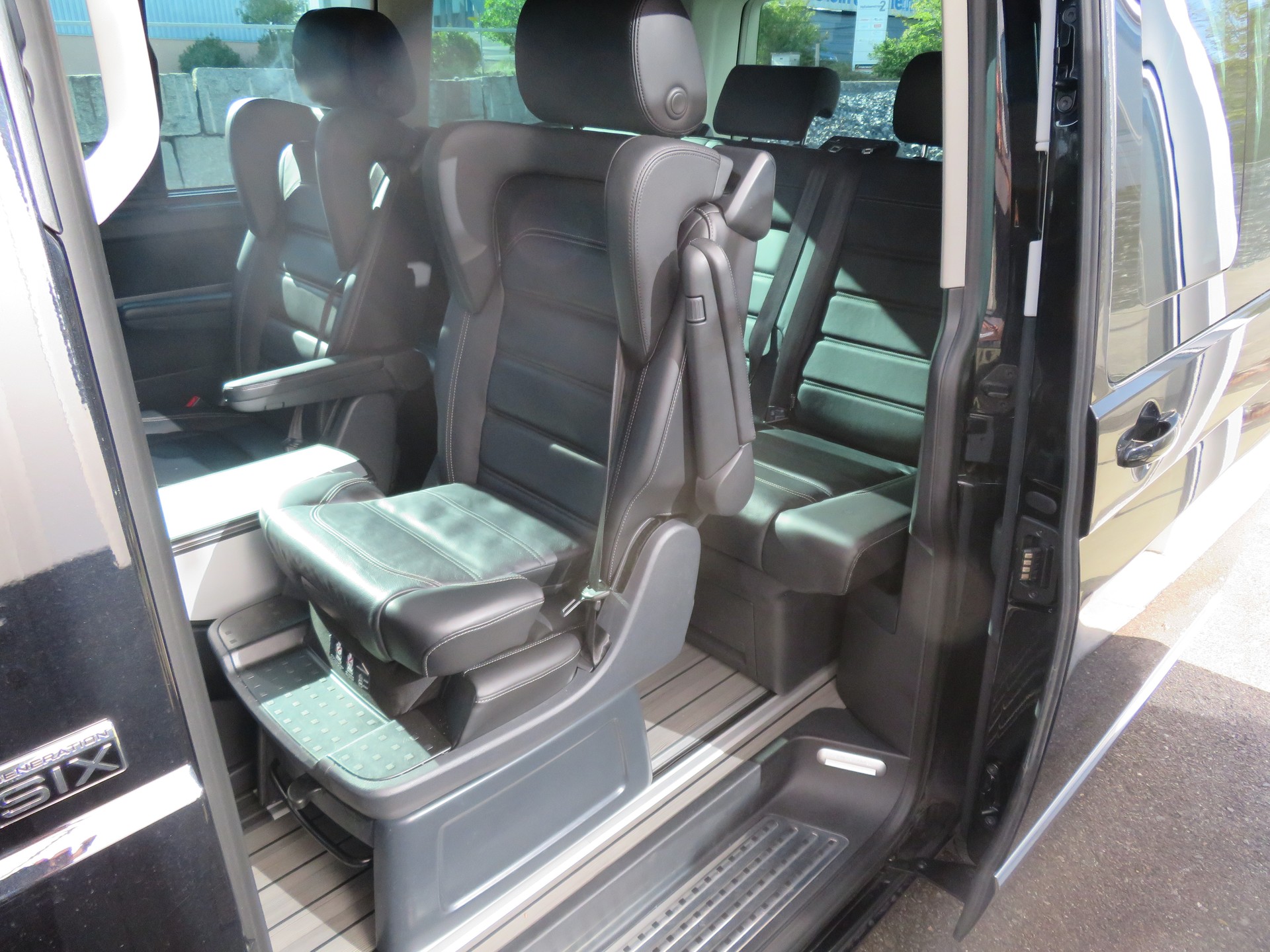 VW T6.1 Multivan 2.0 Bi-TDI "Highline" 4Motion DSG - 12