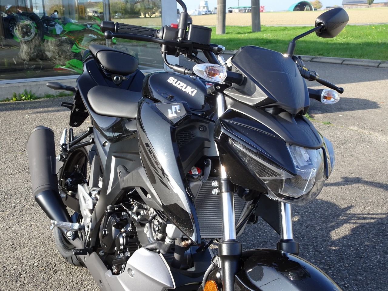 SUZUKI GSX-S 125 - 2