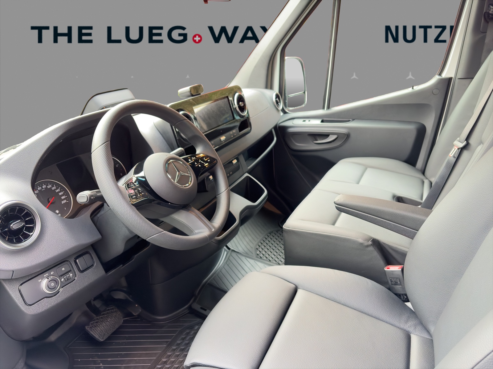 MERCEDES-BENZ Sprinter 315 CDI Standard DoKa 9G-TRONIC - 9