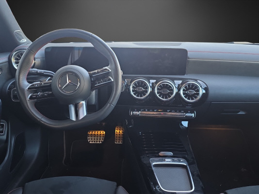MERCEDES-BENZ CLA SB 250 8G-DCT 4M - 8