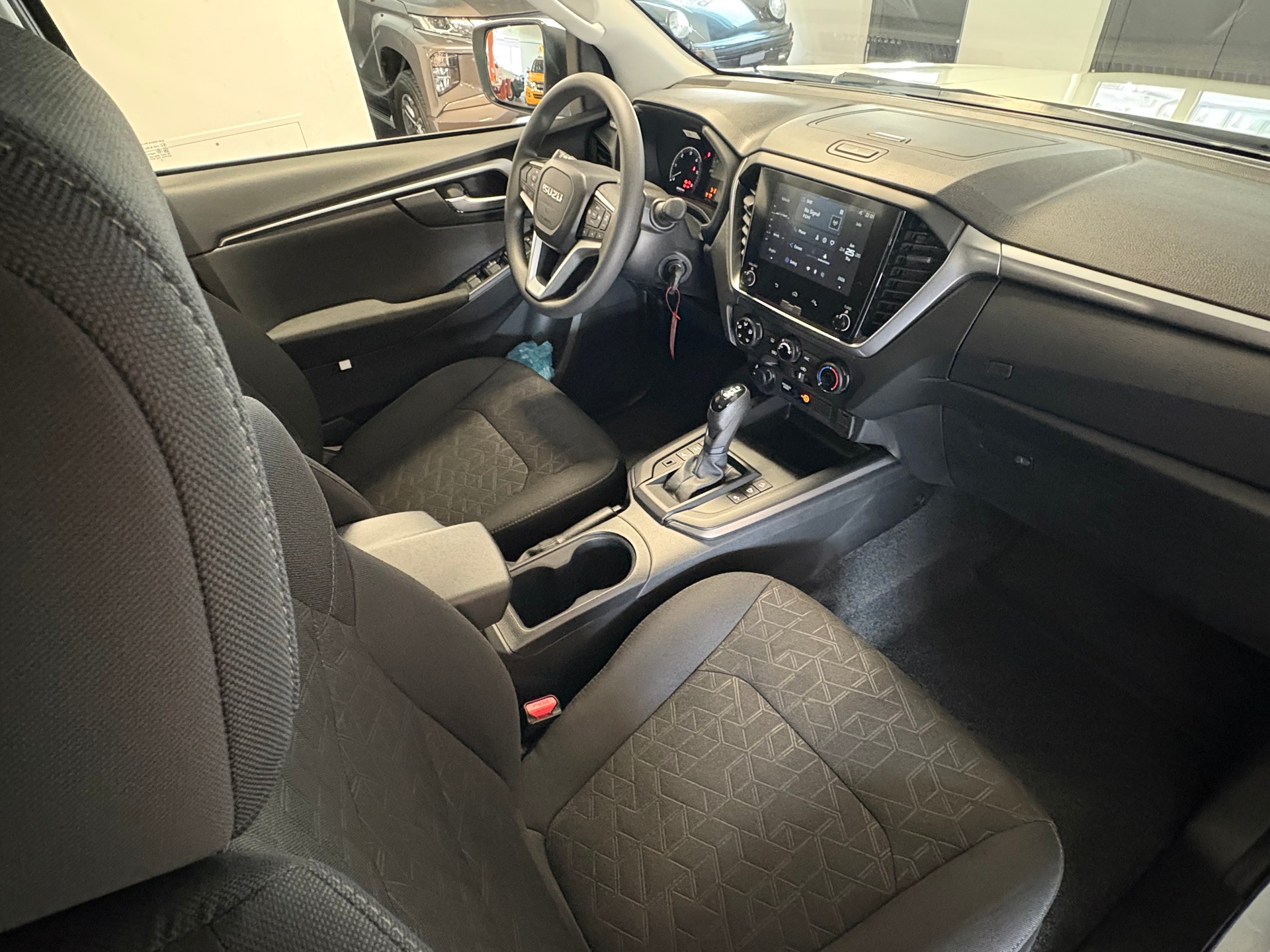ISUZU D-MAX 1.9 CrewCab N60BB+ 4x4 - 11