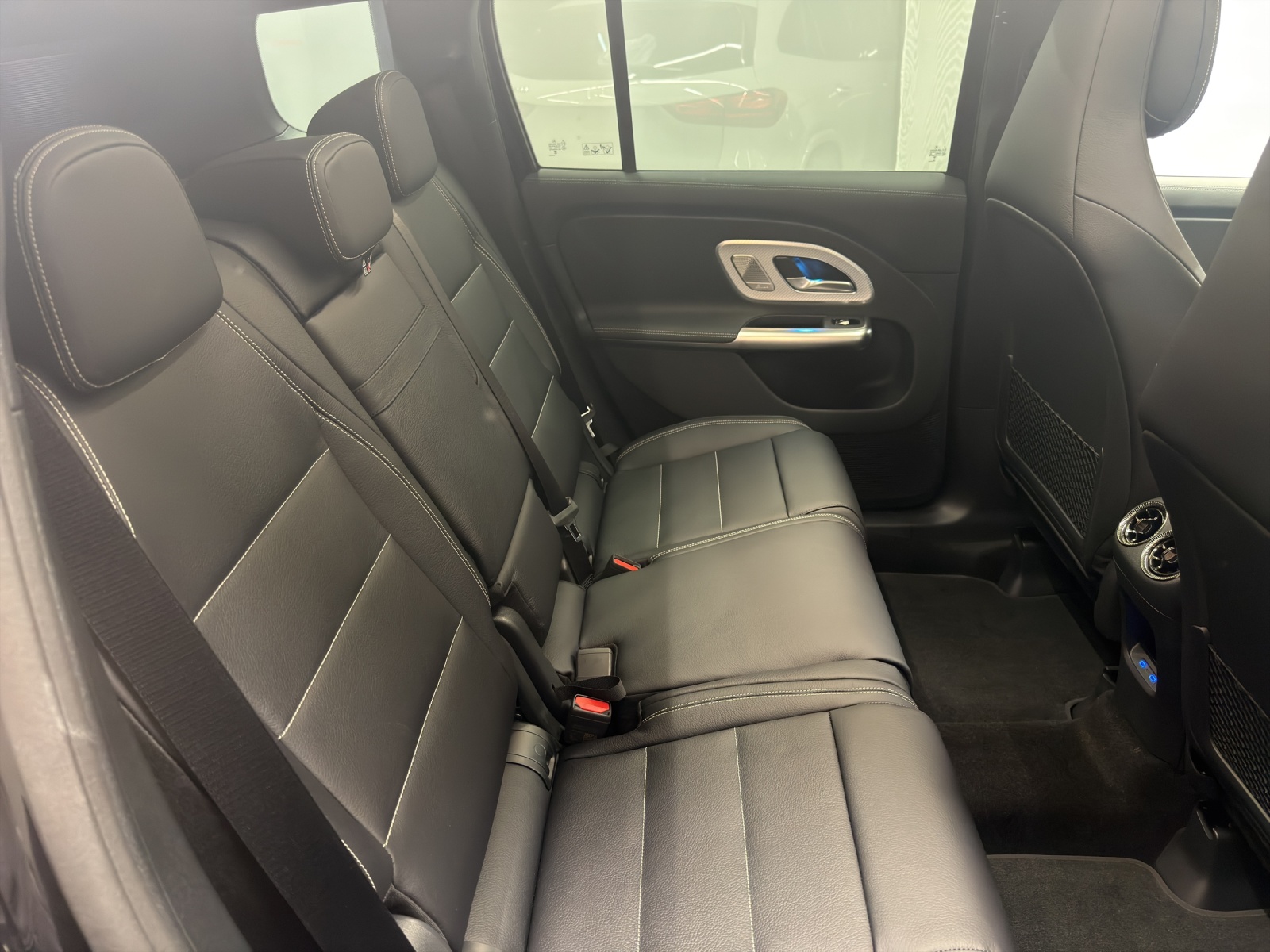 MERCEDES-BENZ GLB 220 AMG Line 4Matic - 10