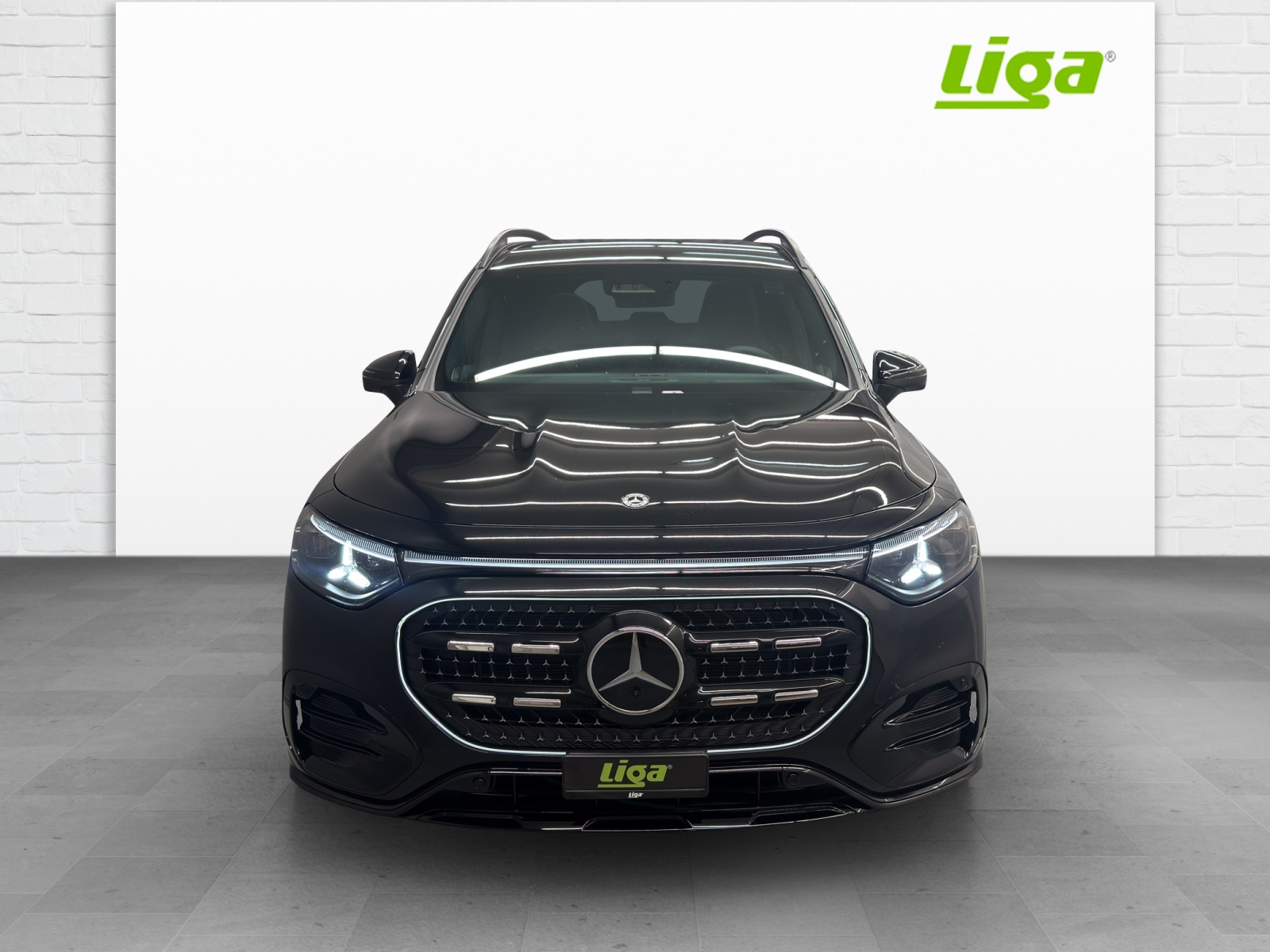 MERCEDES-BENZ GLB 220 AMG Line 4Matic - 2
