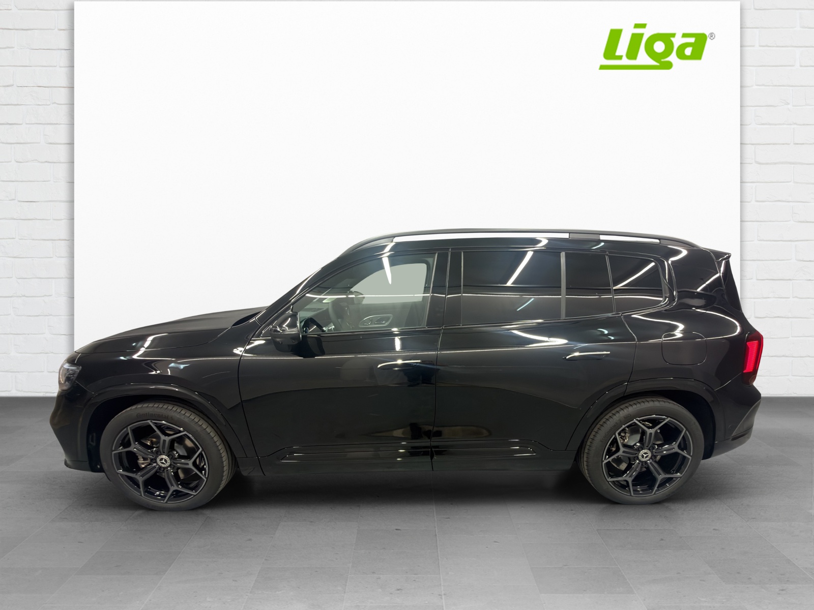 MERCEDES-BENZ GLB 220 AMG Line 4Matic - 3