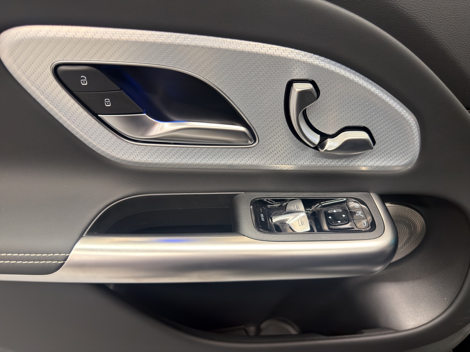 MERCEDES-BENZ GLB 220 AMG Line 4Matic - 14