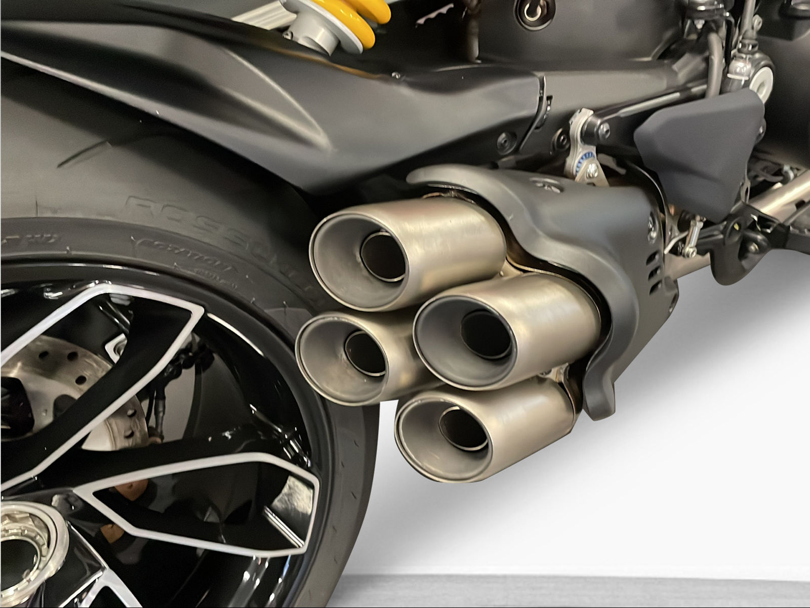 DUCATI 1160 Diavel V4 ABS - 11