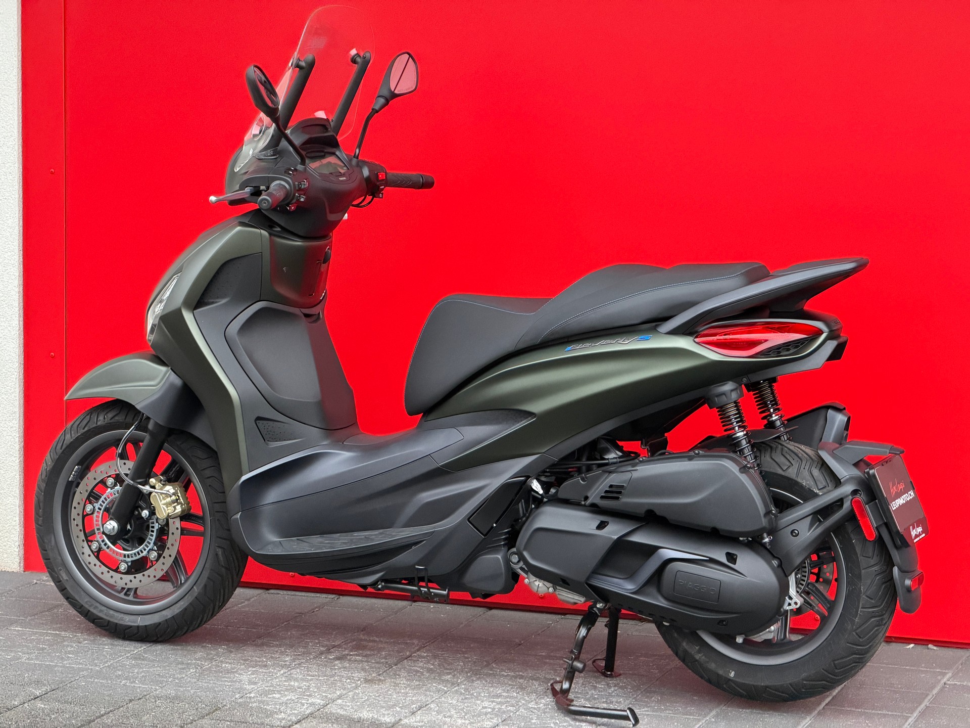 PIAGGIO Beverly 400 Sport E5+ - 6