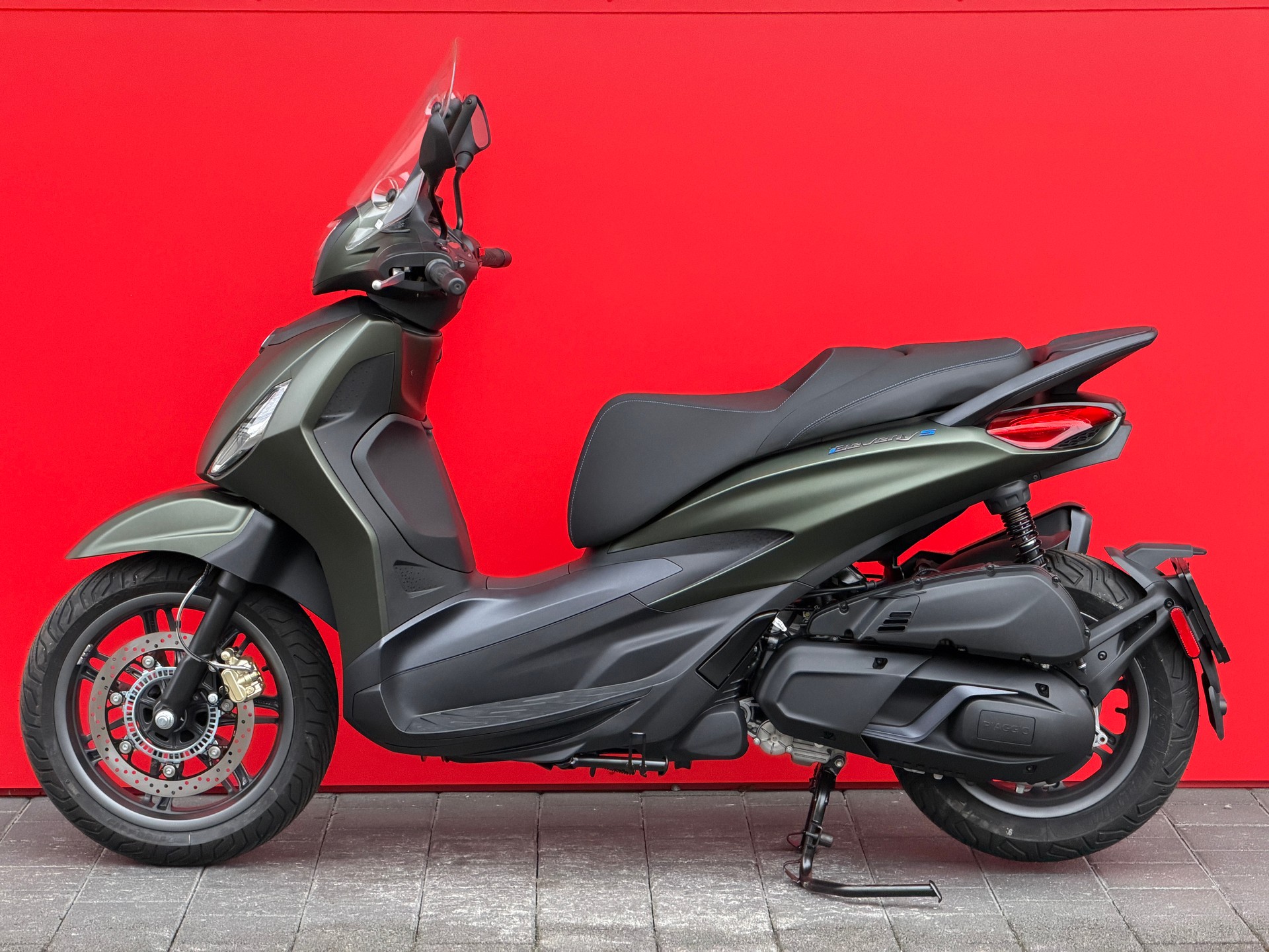 PIAGGIO Beverly 400 Sport E5+ - 3