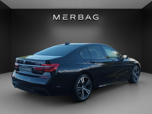 BMW 750i xDrive - 2
