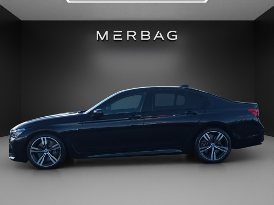 BMW 750i xDrive - 5