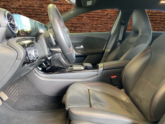 MERCEDES-BENZ A 200 AMG Line - 10