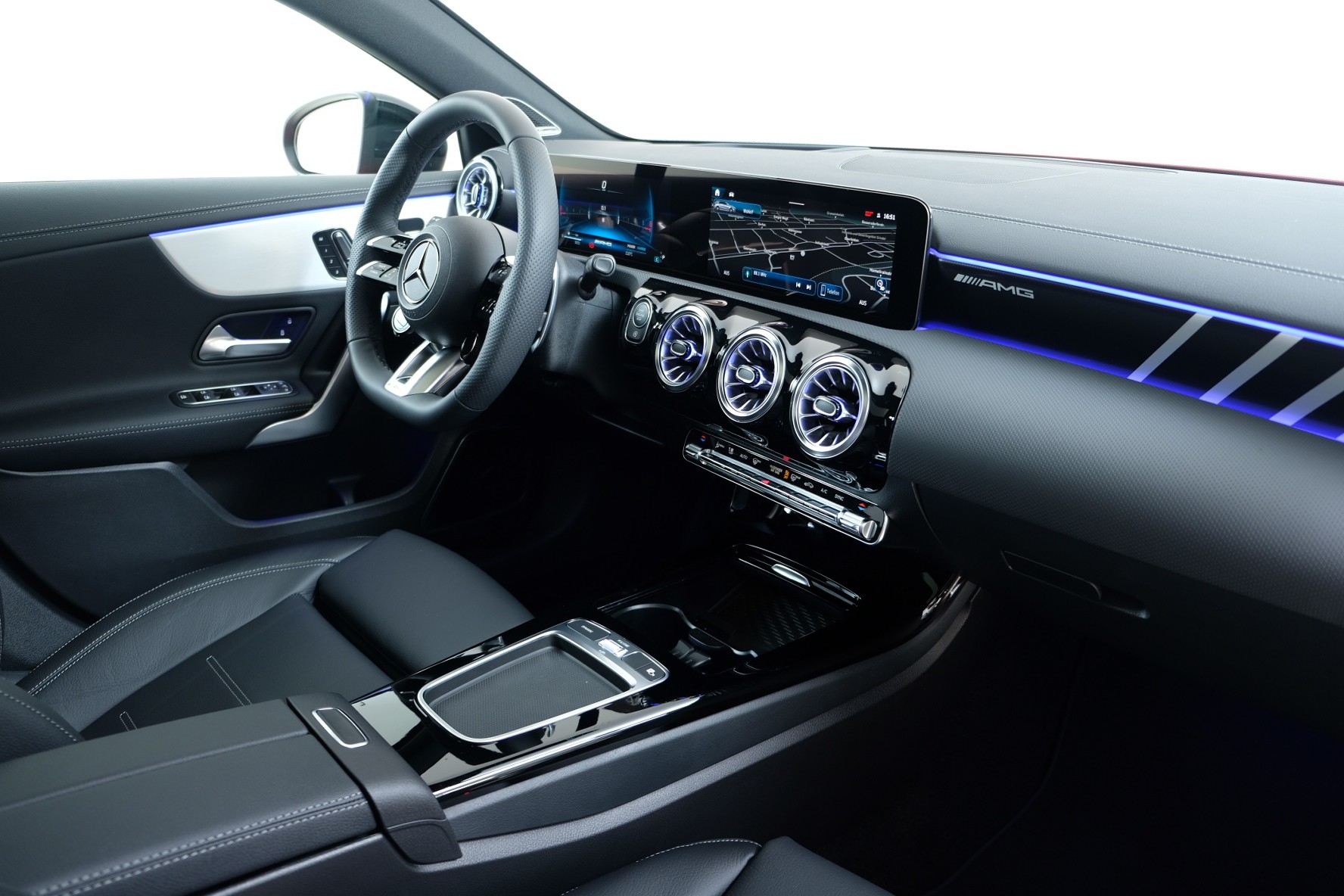 MERCEDES-BENZ A 35 AMG 4Matic Speedshift - 10