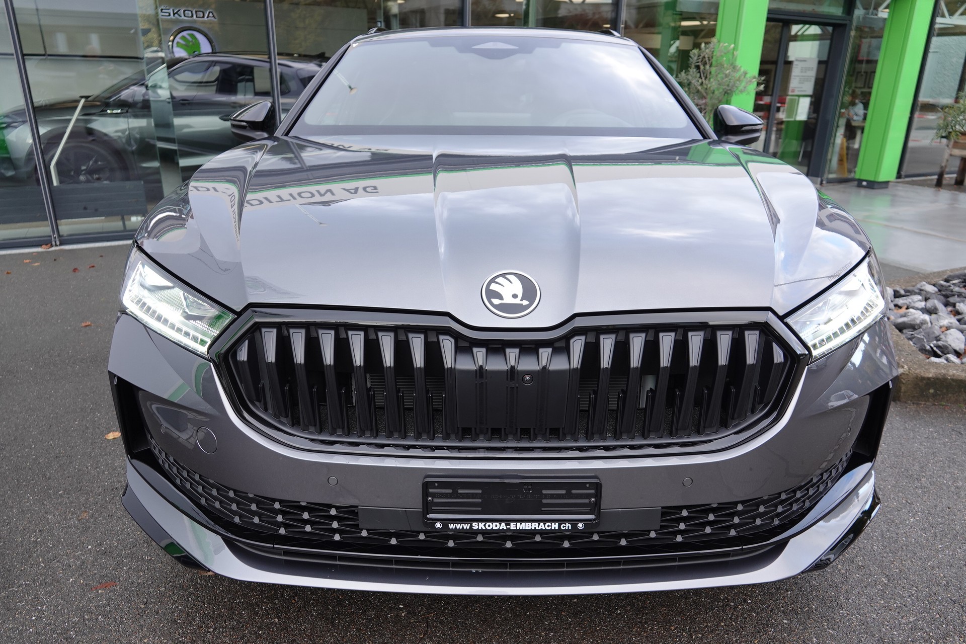 SKODA Superb Combi 2.0 TSI Sportline 4x4 DSG - 2