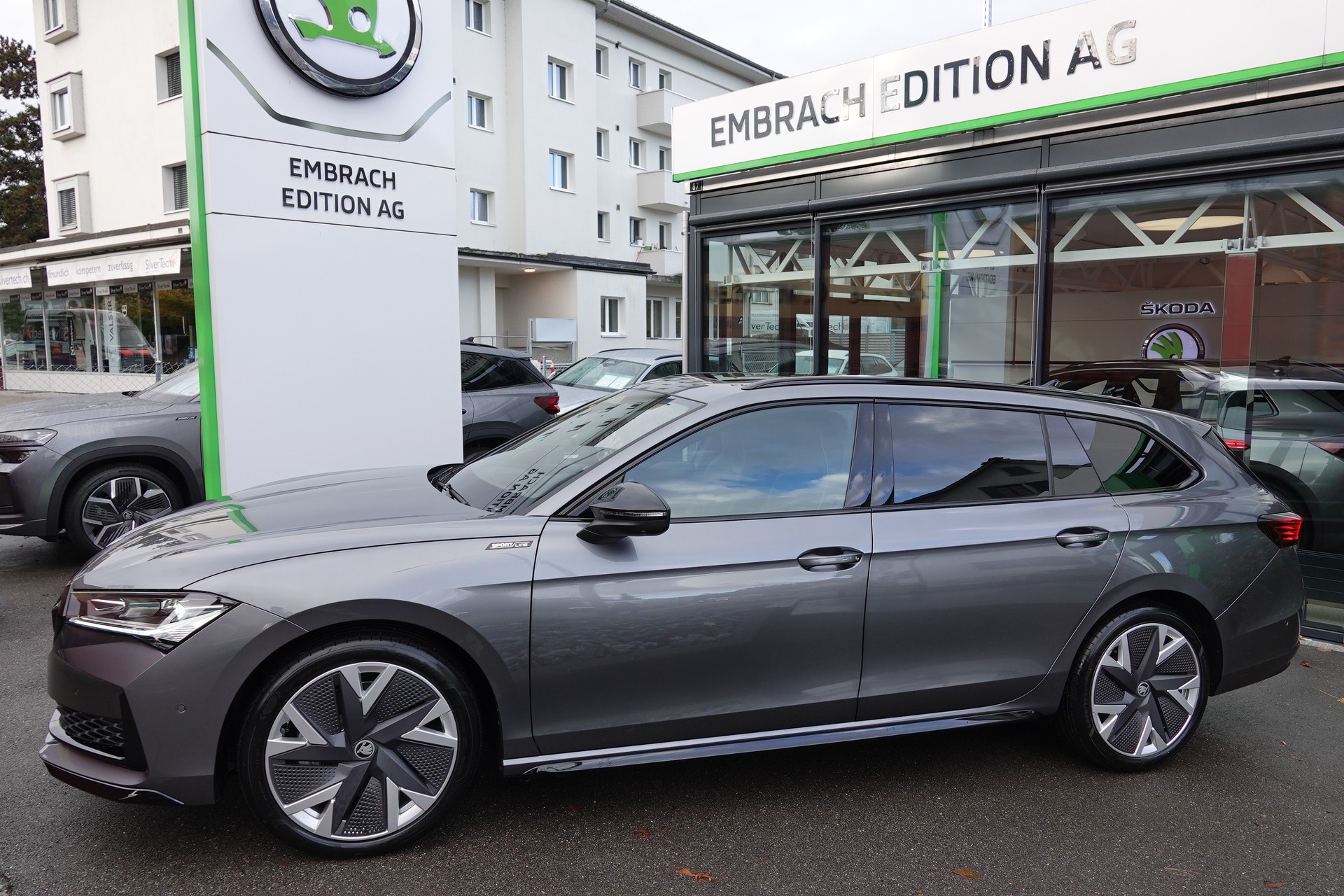 SKODA Superb Combi 2.0 TSI Sportline 4x4 DSG - 4