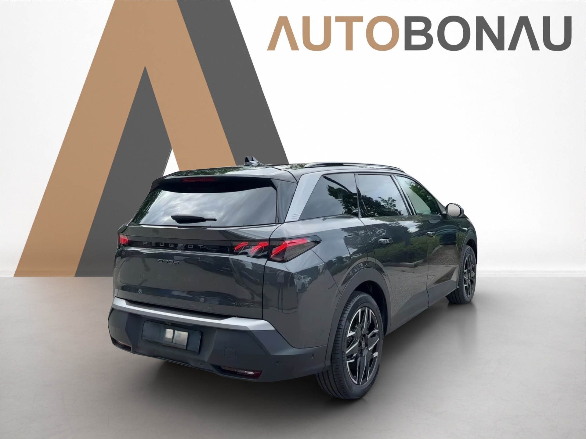 PEUGEOT 5008 1.2 Hybrid e-DCS6 GT 7 Plätzer - 4