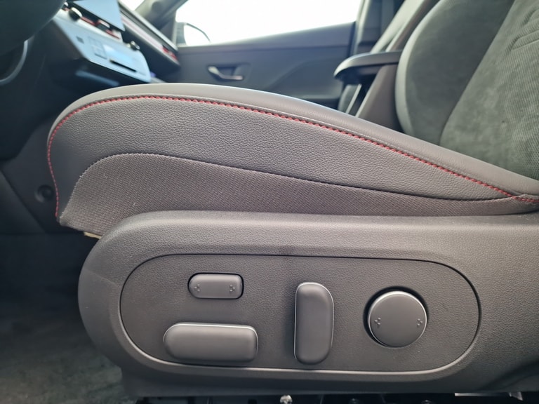 hyundai Gallery 12