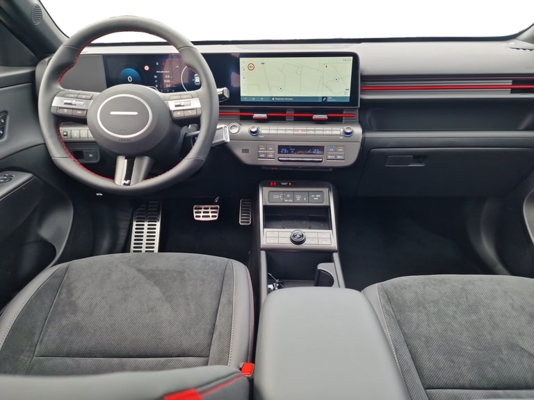 hyundai Gallery 24