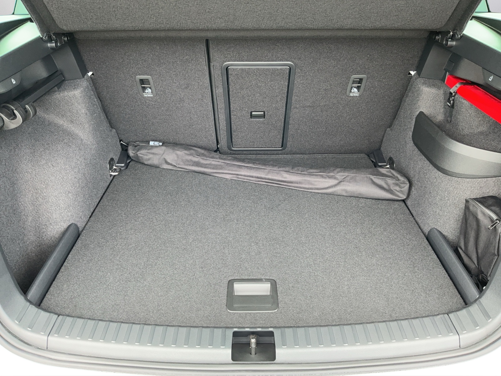 SKODA Karoq 2.0 TDI CR Dynamic 4x4 DSG - 12
