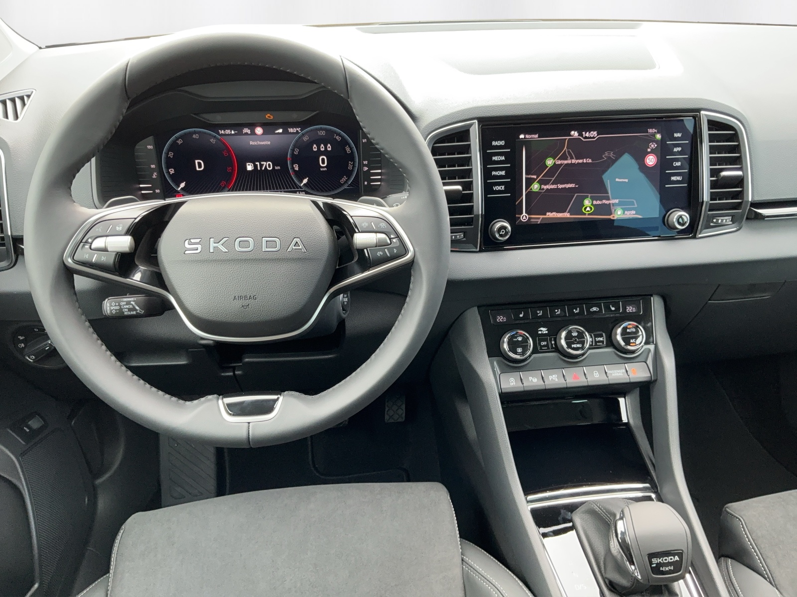 SKODA Karoq 2.0 TDI CR Dynamic 4x4 DSG - 7