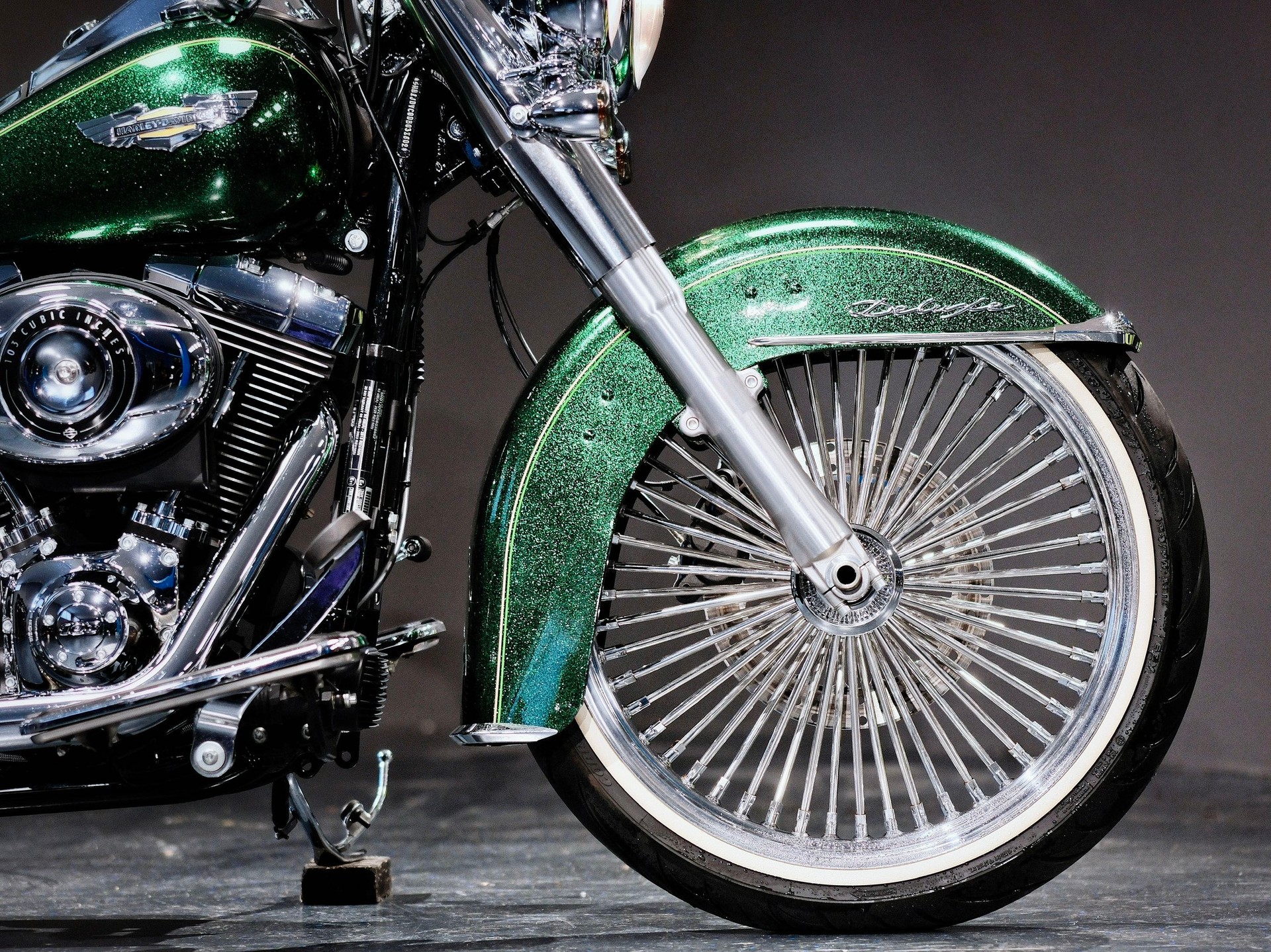 HARLEY-DAVIDSON FLSTN Softail Deluxe ABS - 13