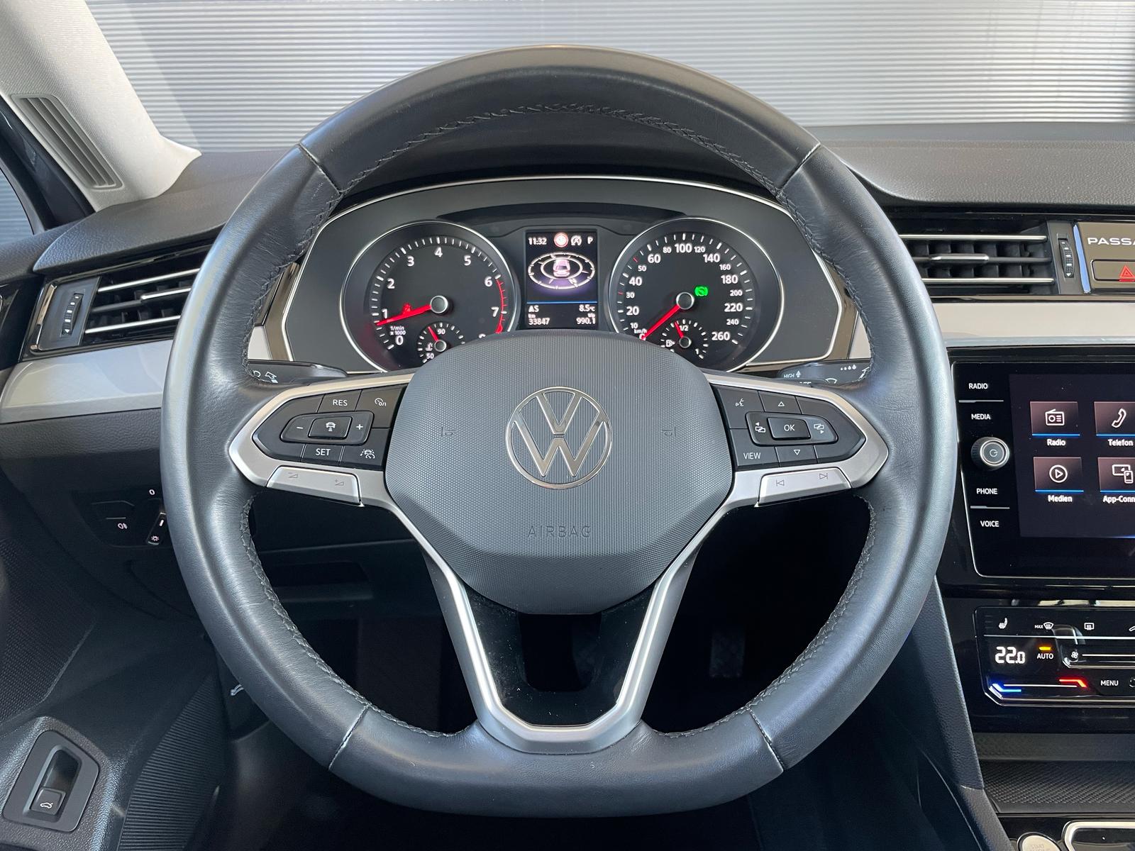 VW Passat Variant 1.5 TSI Business DSG-7