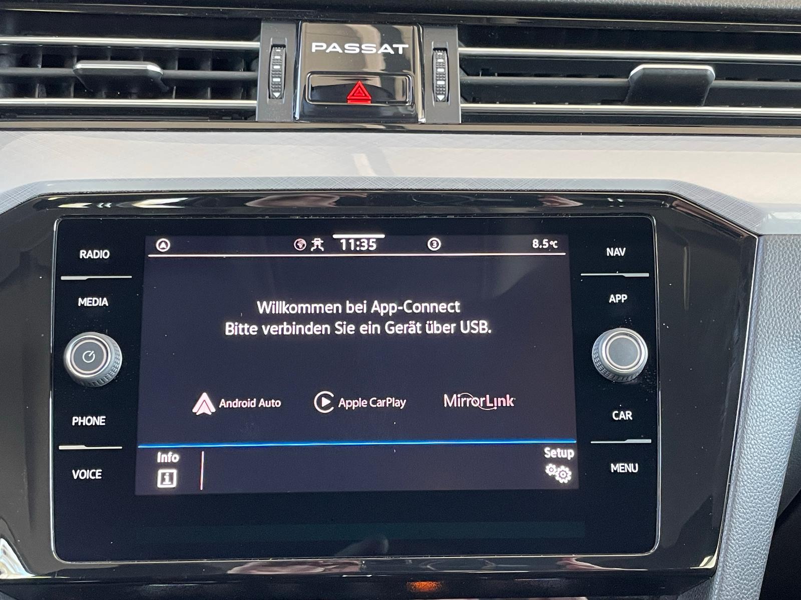 VW Passat Variant 1.5 TSI Business DSG-8
